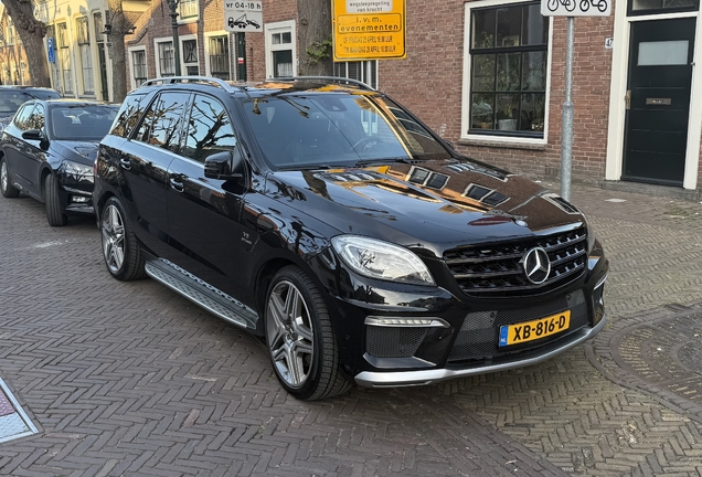 Mercedes-Benz ML 63 AMG W166