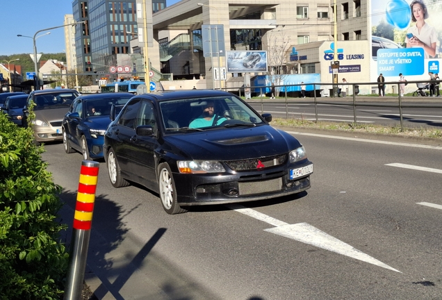 Mitsubishi Lancer Evolution IX