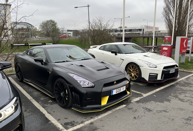 Nissan GT-R 2014