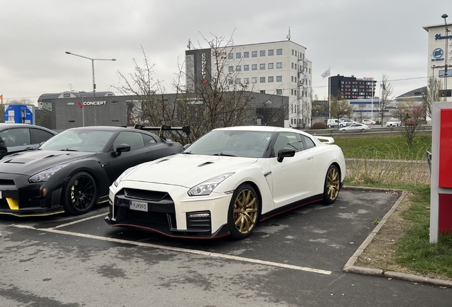 Nissan GT-R 2014