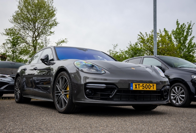 Porsche 971 Panamera Turbo S E-Hybrid