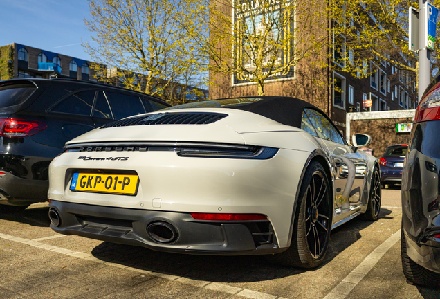 Porsche 992 Carrera 4 GTS Cabriolet