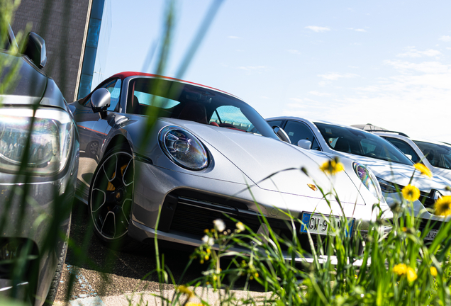 Porsche 992 Turbo S Cabriolet