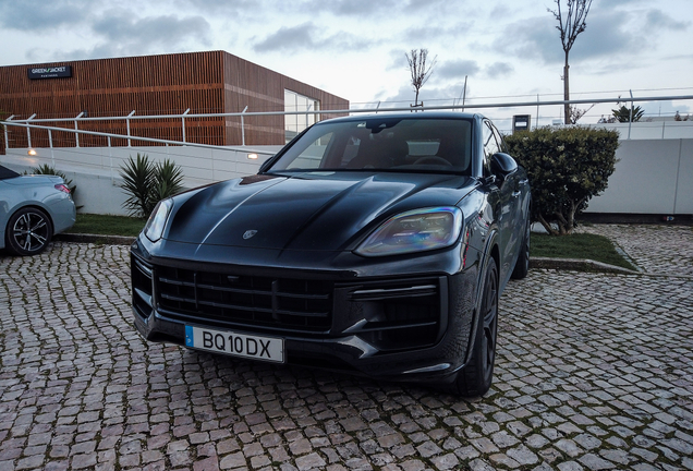 Porsche Cayenne Coupé Turbo E-Hybrid