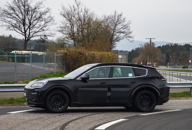 Porsche Cayenne EV