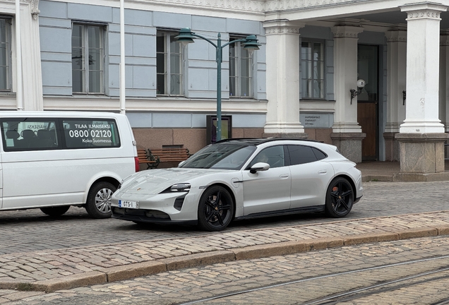 Porsche Taycan GTS Sport Turismo