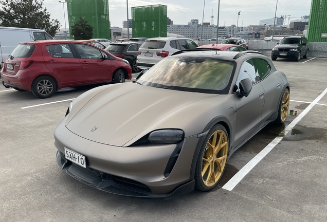 Porsche Taycan Turbo Cross Turismo