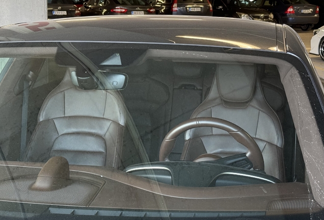 Porsche Taycan Turbo