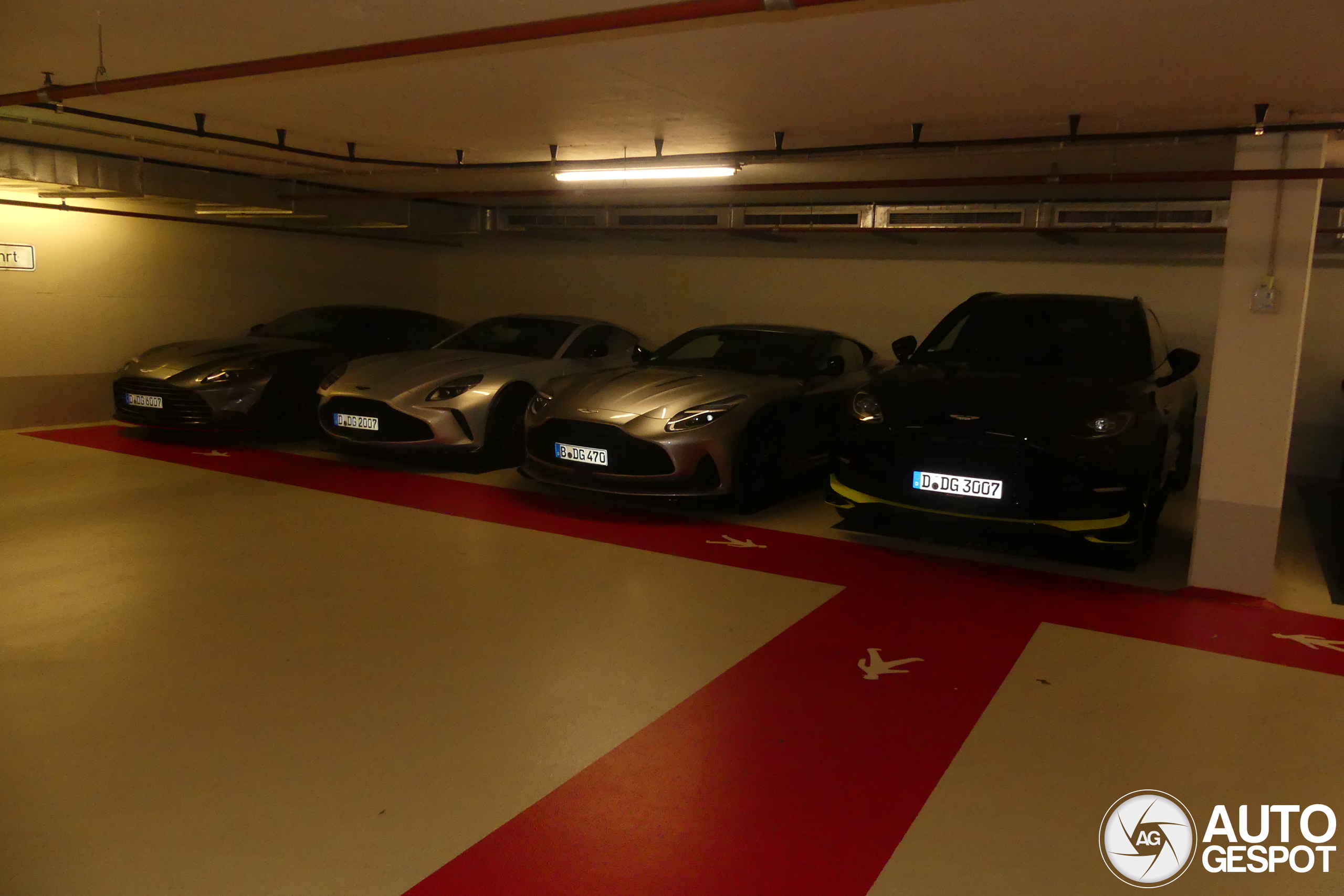 Aston Martin Vantage 2024