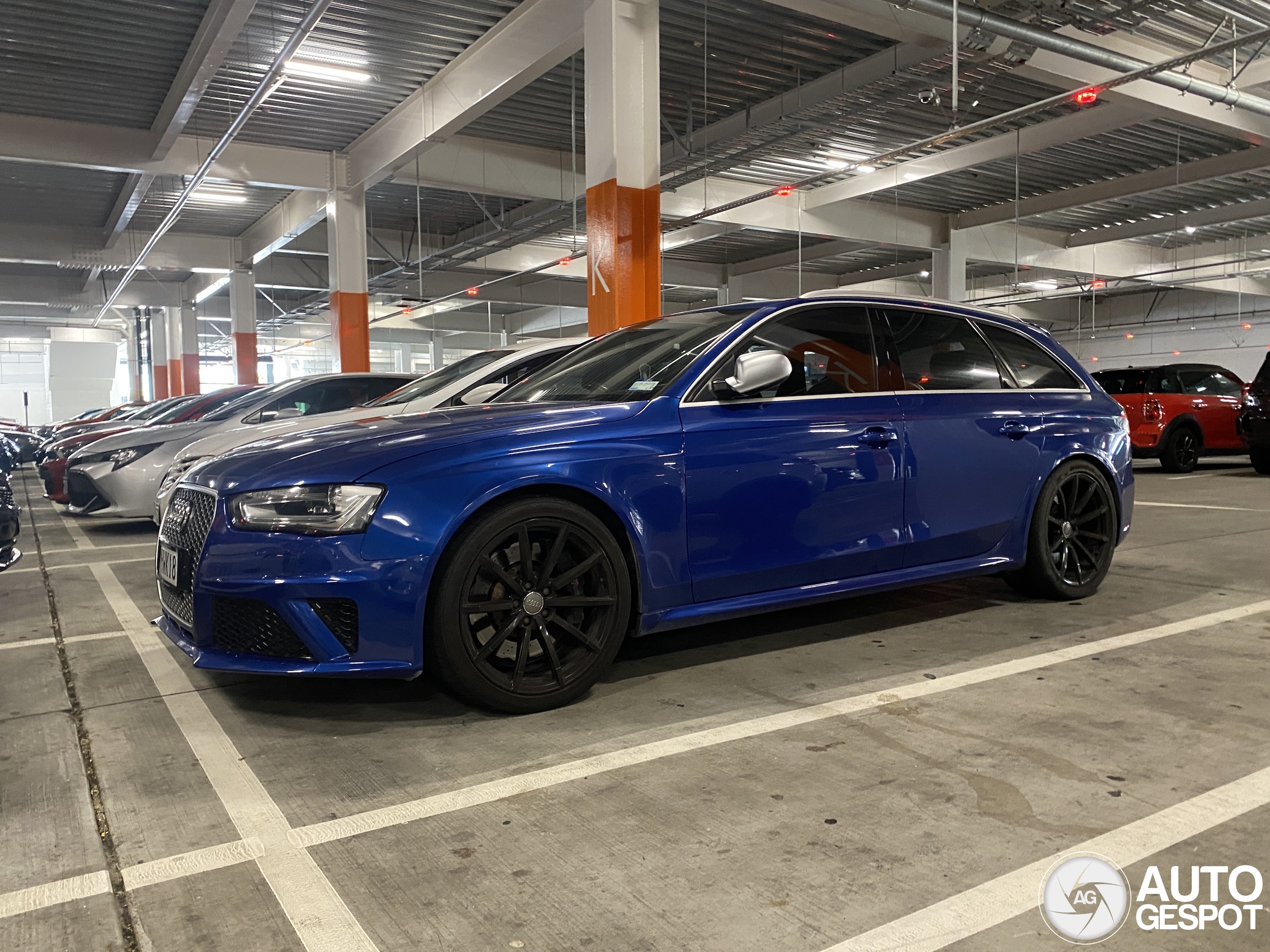 Audi RS4 Avant B8