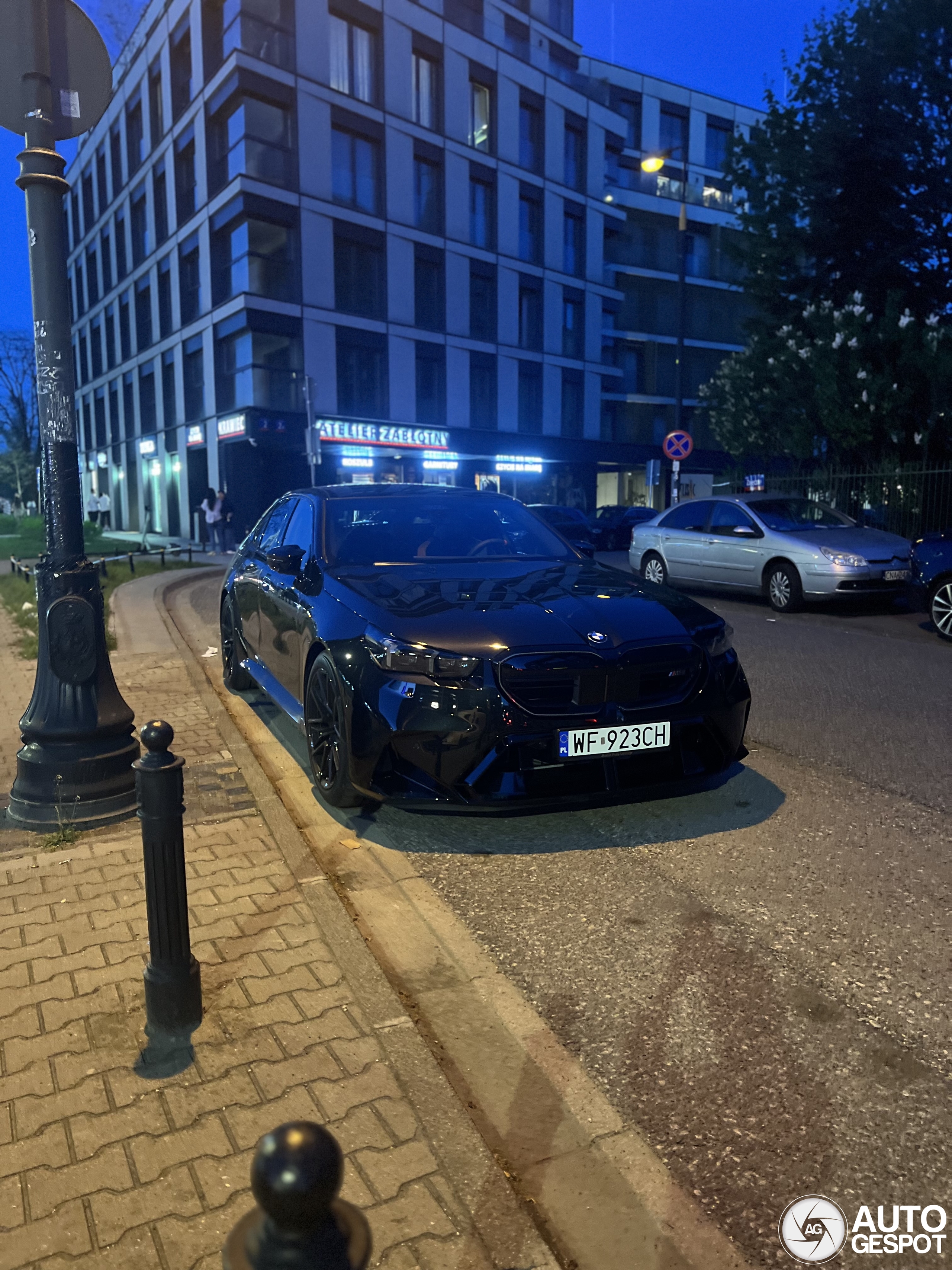 BMW M5 G90