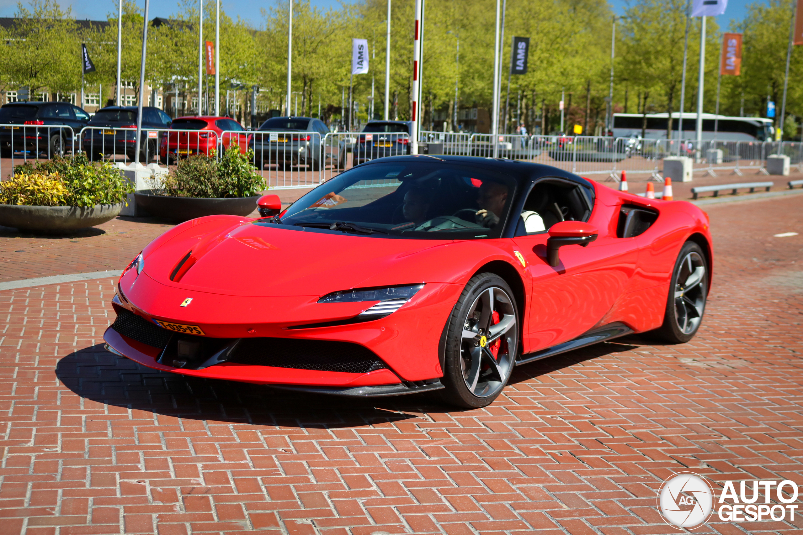 Ferrari SF90 Spider