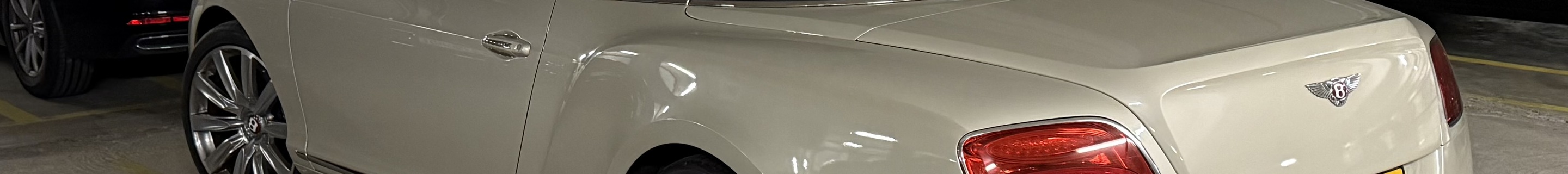 Bentley Continental GTC V8
