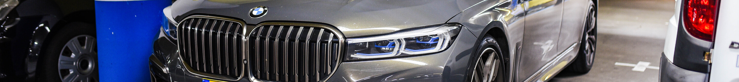 BMW M760Li xDrive 2019