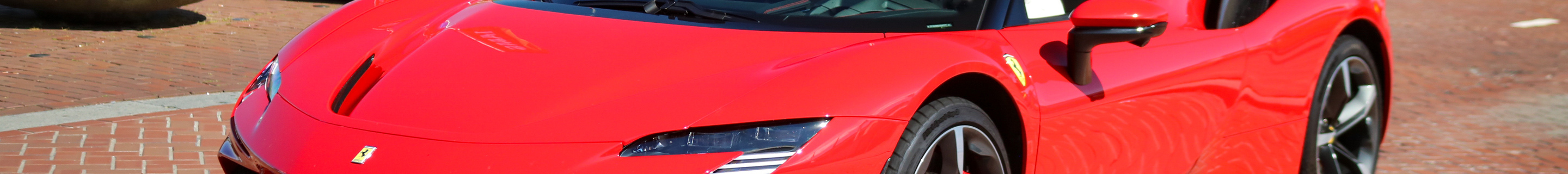 Ferrari SF90 Spider