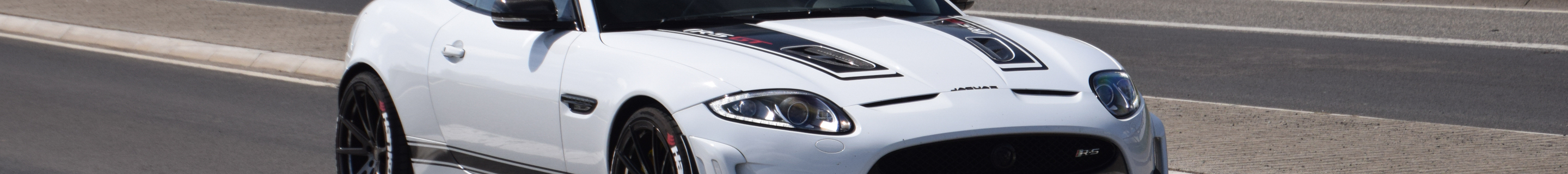 Jaguar XKR-S 2012