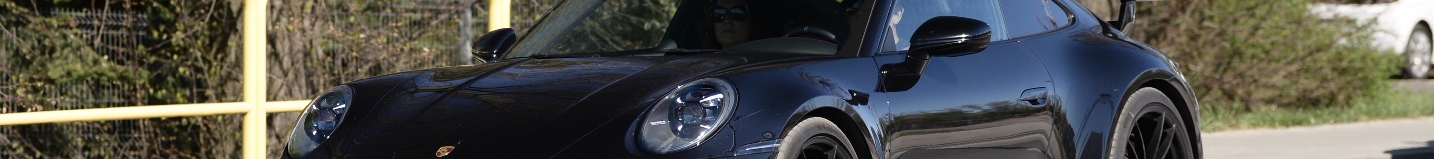 Porsche 992 Carrera 4 GTS