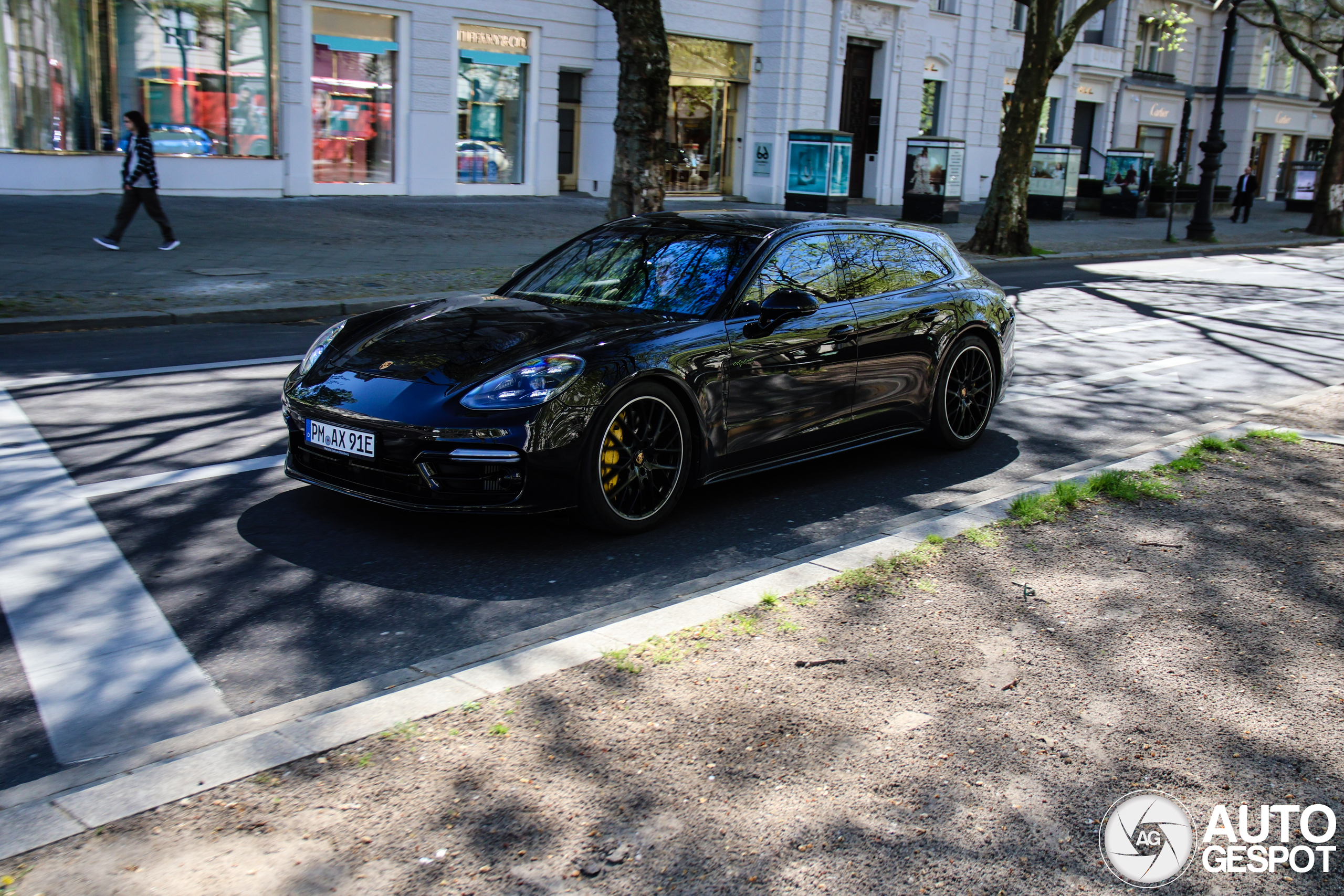 Porsche 971 Panamera Turbo S E-Hybrid Sport Turismo MkII