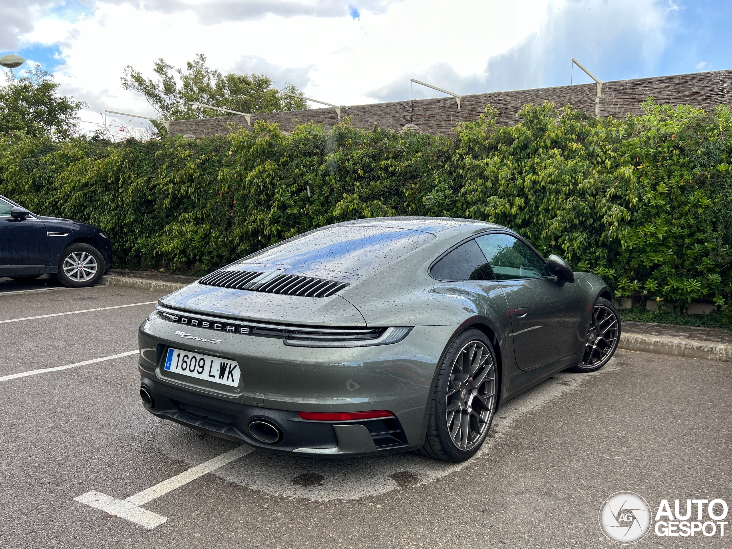 Porsche 992 Carrera 4S
