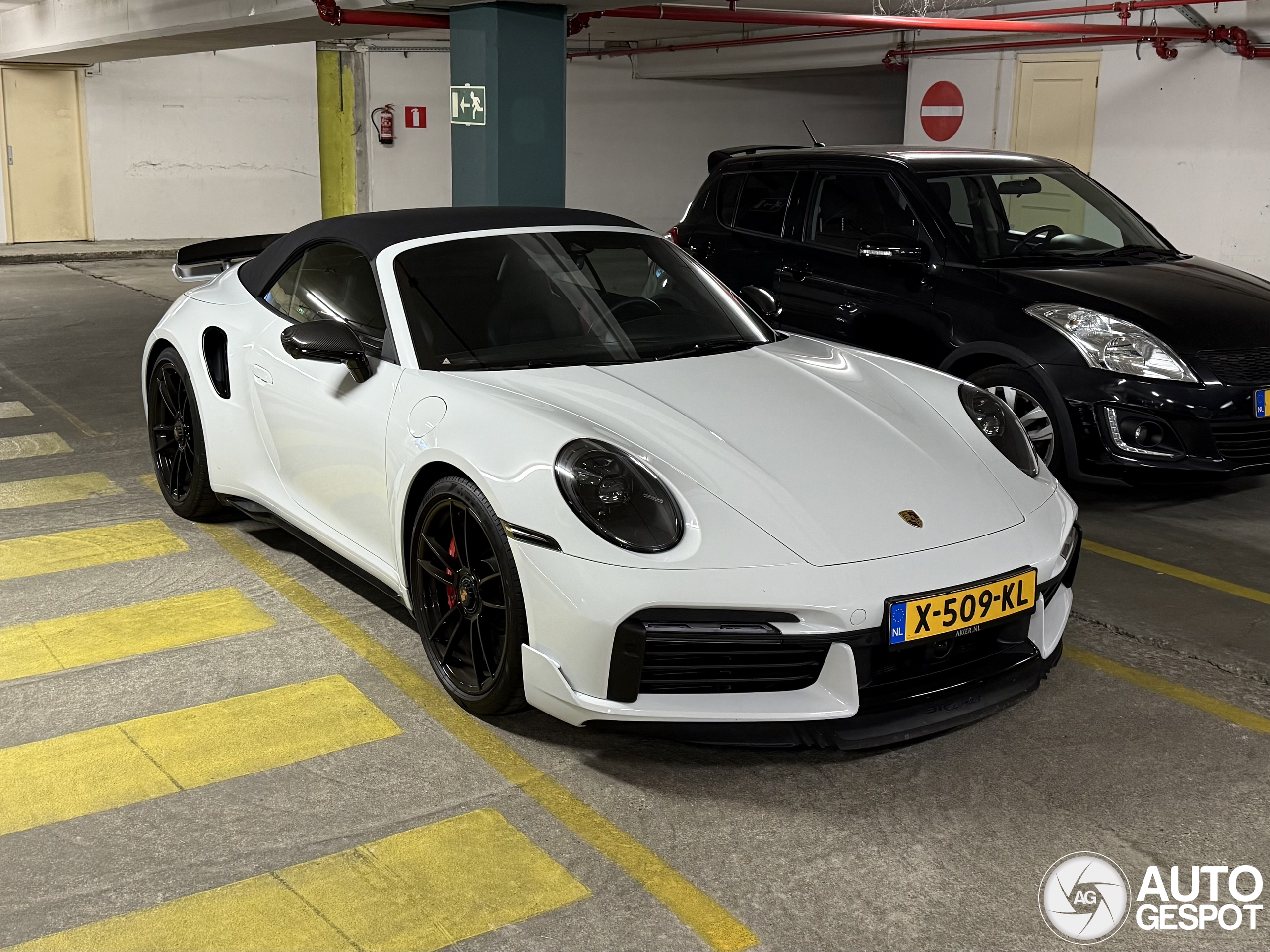 Porsche 992 Turbo Cabriolet