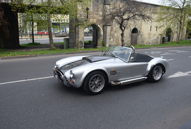 AC Cobra 427