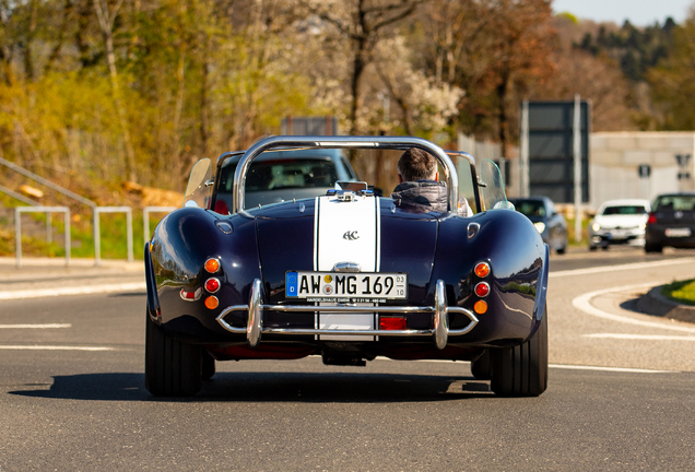 AC Cobra 427