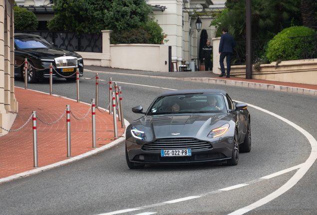 Aston Martin DB11 V8 Volante