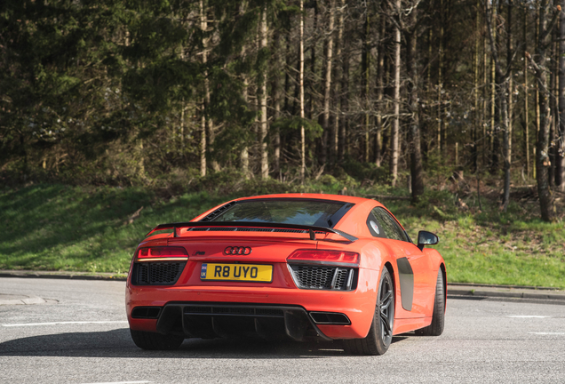 Audi R8 V10 Plus 2015