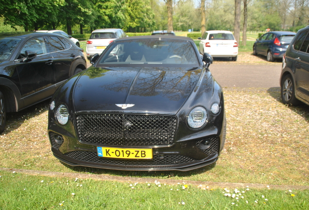 Bentley Continental GTC 2019