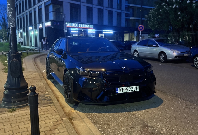 BMW M5 G90