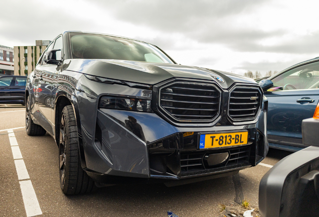 BMW XM G09