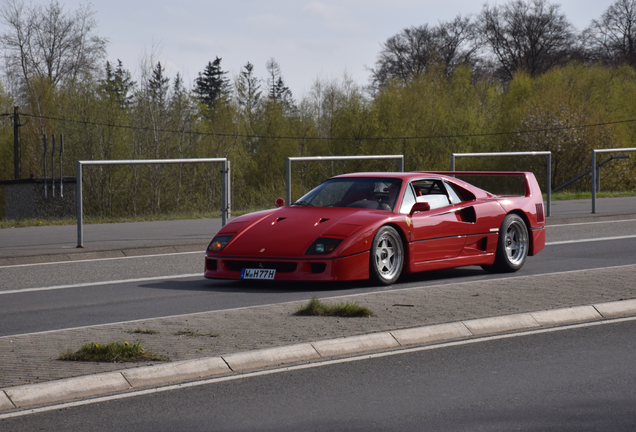 Ferrari F40