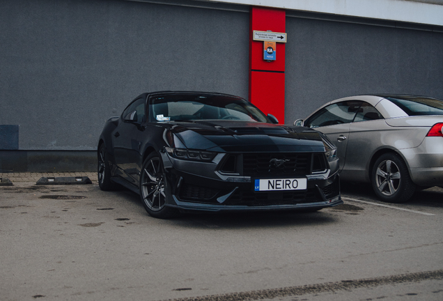 Ford Mustang Dark Horse 2024