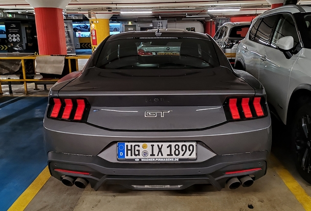 Ford Mustang GT 2024
