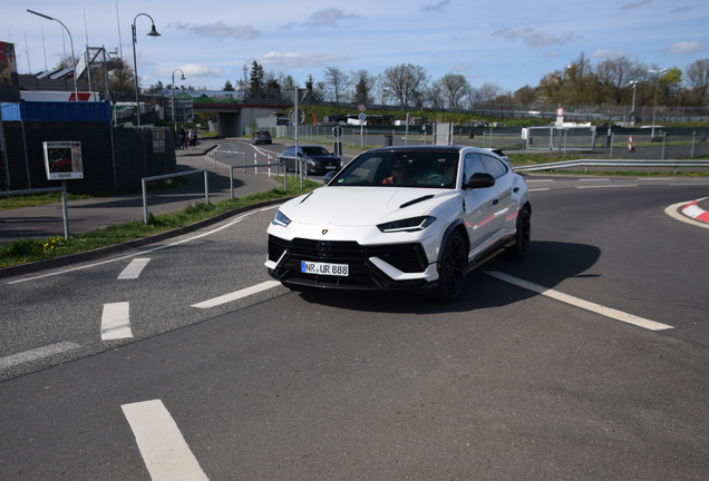 Lamborghini Urus Performante