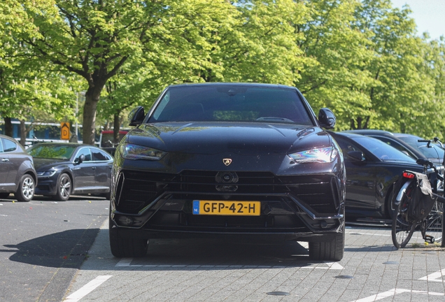 Lamborghini Urus S