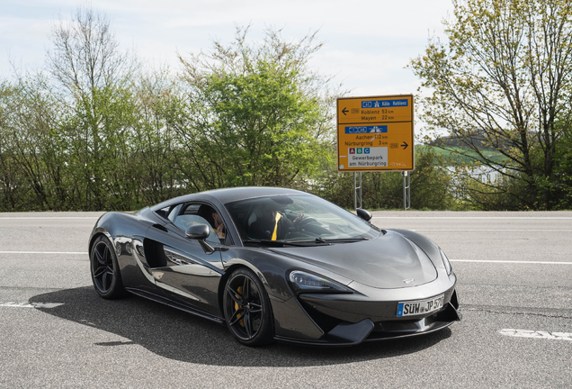 McLaren 570S