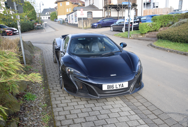 McLaren 650S