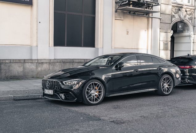 Mercedes-AMG GT 63 S X290
