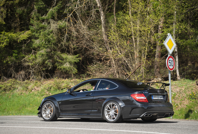 Mercedes-Benz C 63 AMG Coupé Black Series