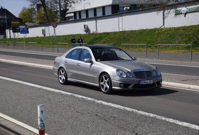 Mercedes-Benz E 63 AMG