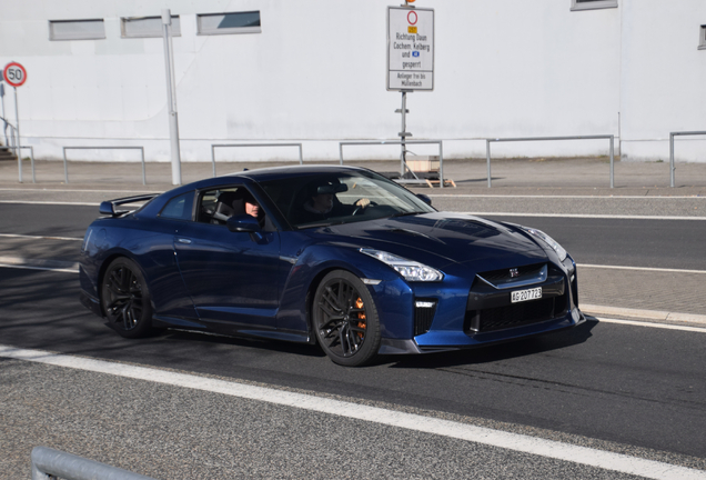 Nissan GT-R 2017