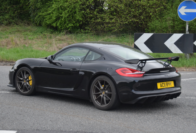 Porsche 981 Cayman GT4