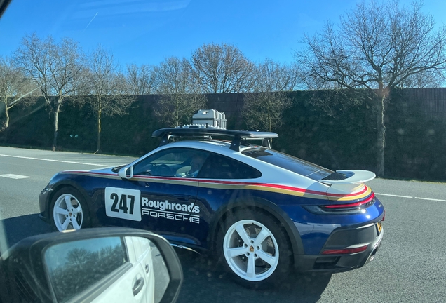 Porsche 992 Dakar