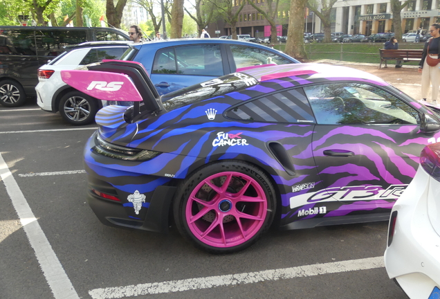 Porsche 992 GT3 RS Weissach Package