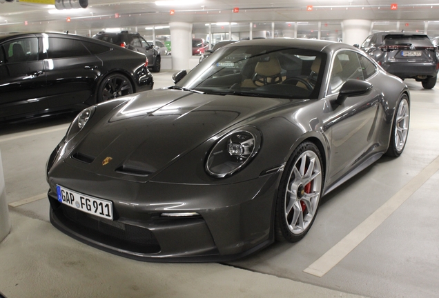 Porsche 992 GT3 Touring
