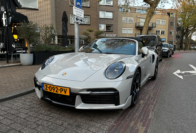 Porsche 992 Turbo S Cabriolet
