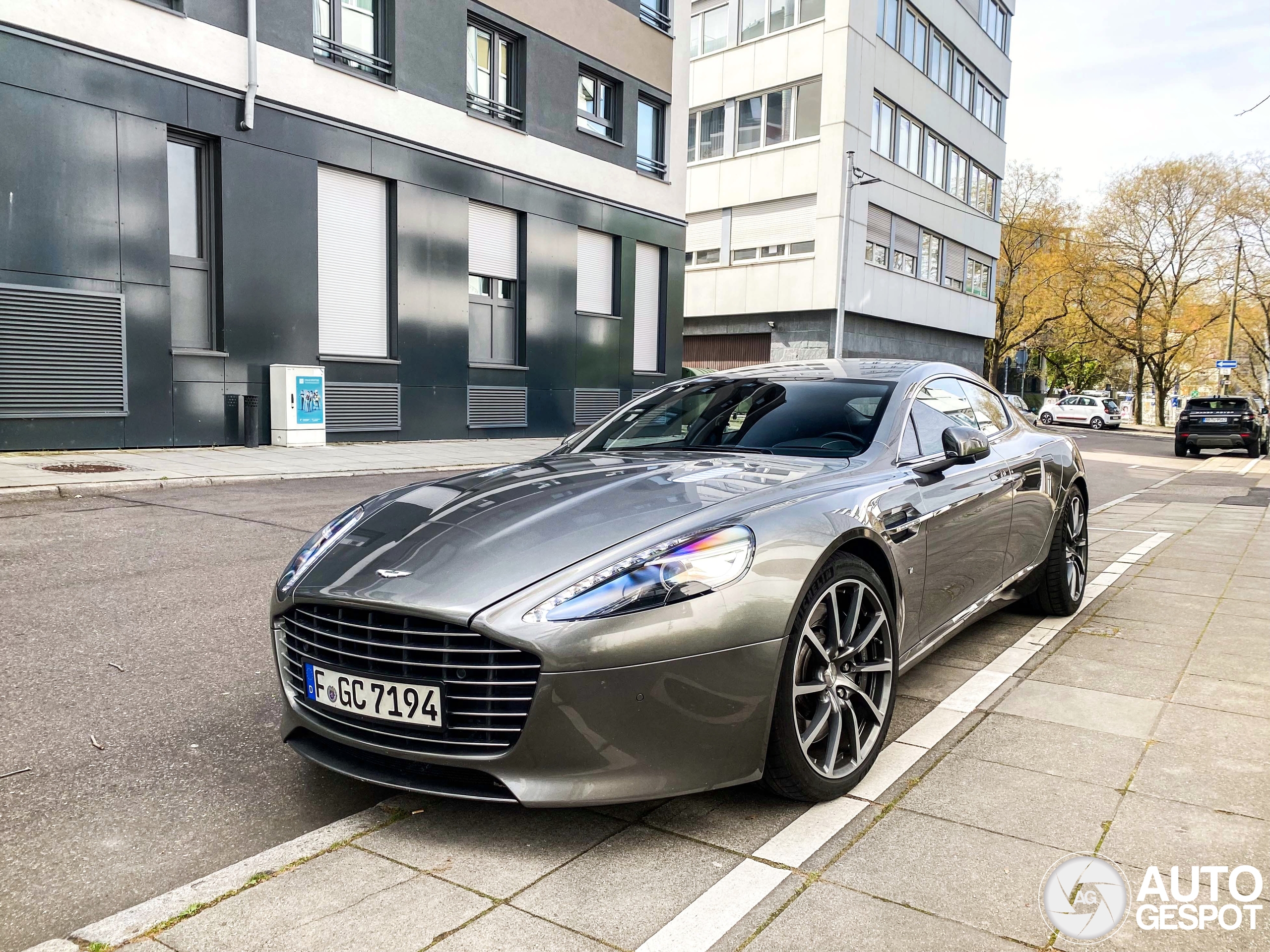 Aston Martin Rapide S