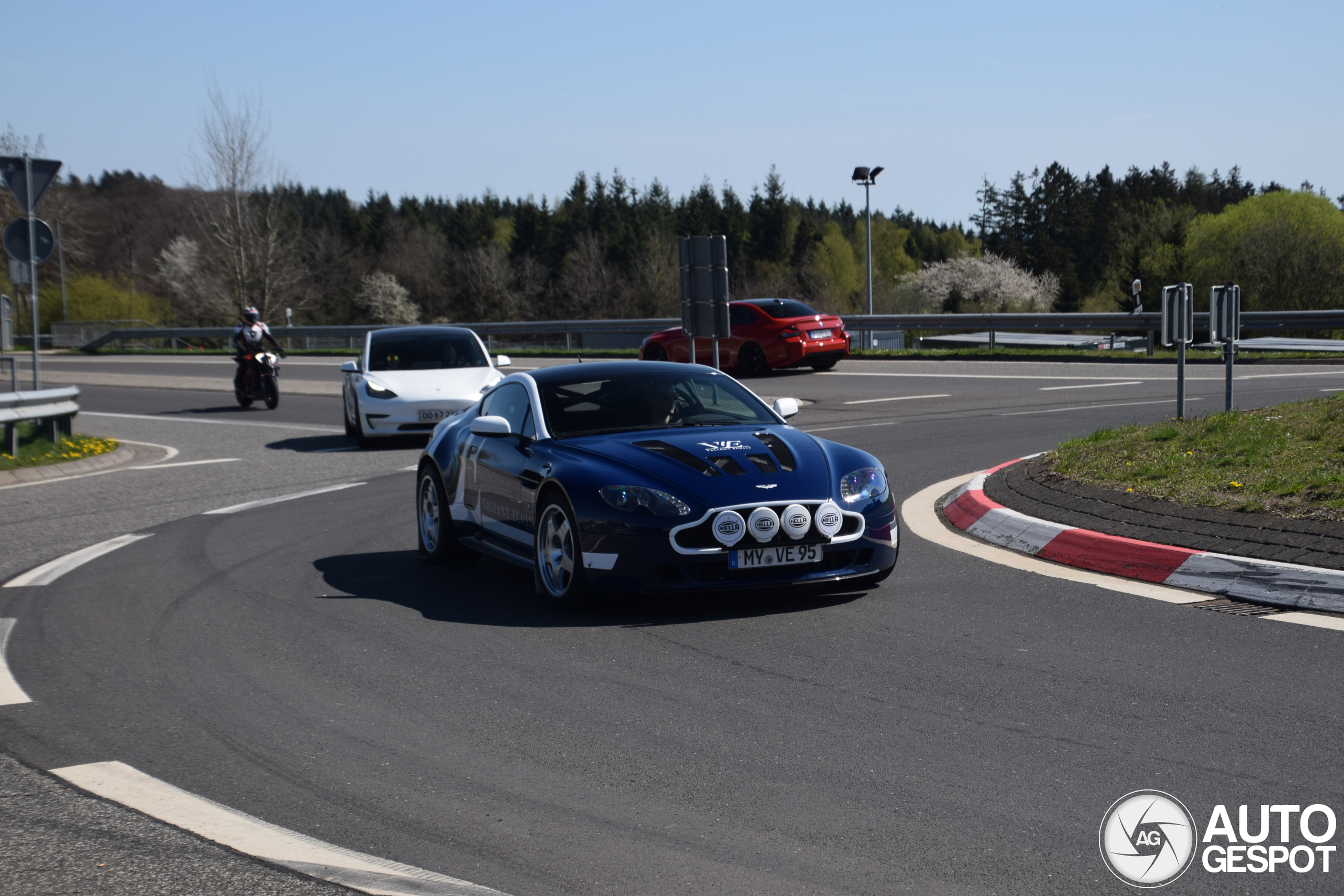 Aston Martin V8 Vantage