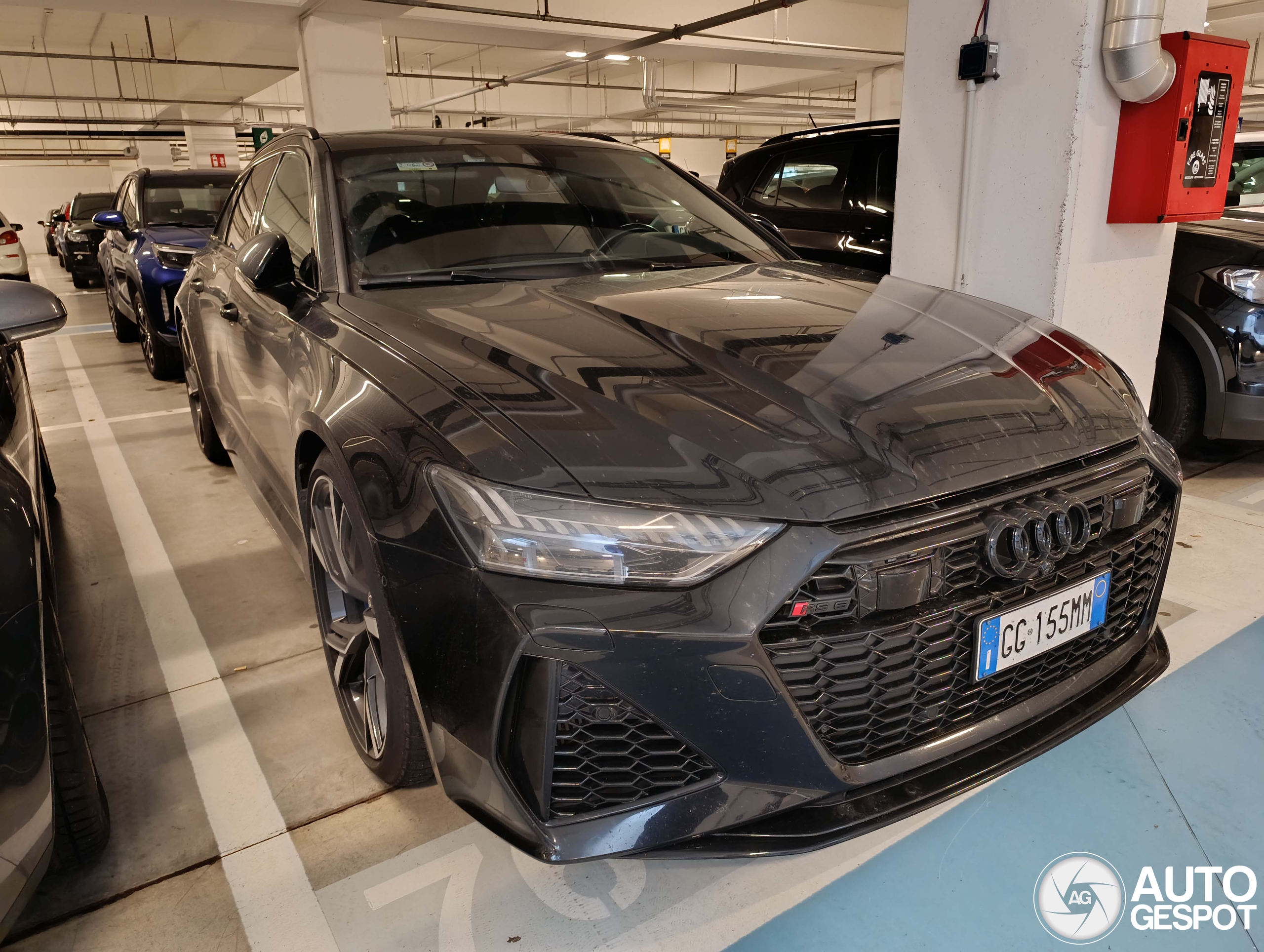 Audi RS6 Avant C8